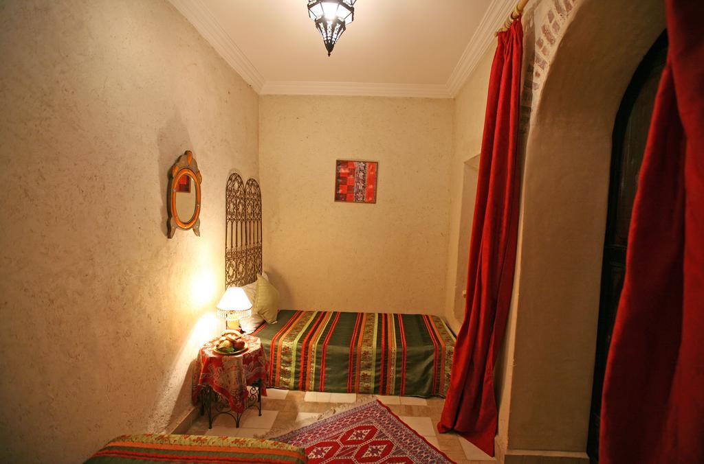 Riad N10 Marakeş Oda fotoğraf
